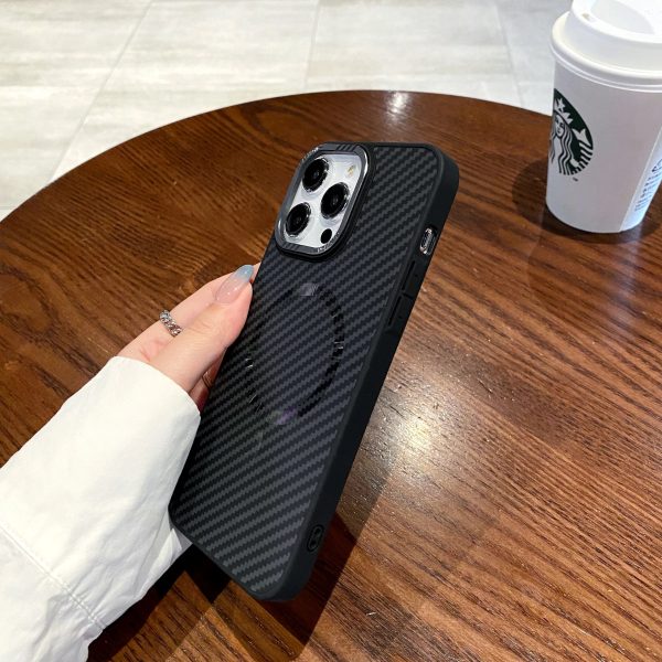 Luxury Magnetic Carbon Fiber Texture Phone Case For iPhone 14 12 11 13 15 Pro Max For Magsafe Wireless Charging Shockproof Cover - Image 4